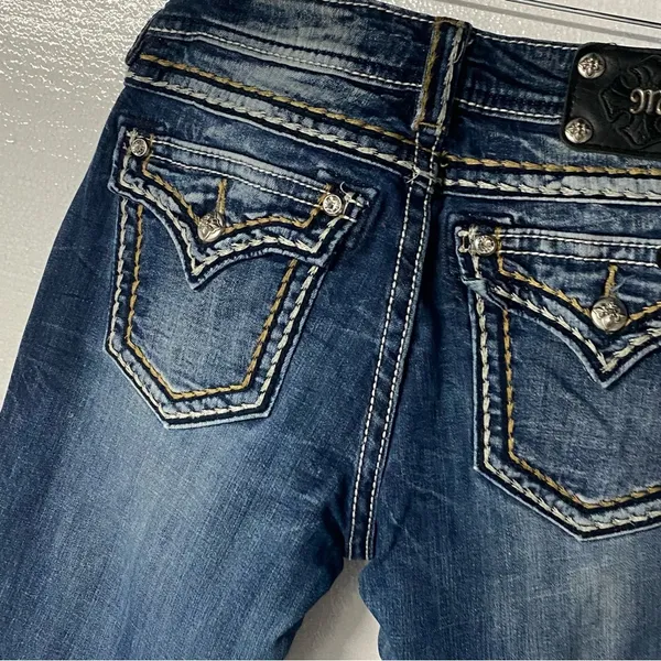 Miss Me Jeans Women Size 29W Low Rise Faded Signature Boot Cut Denim JS50108124 - Image 9