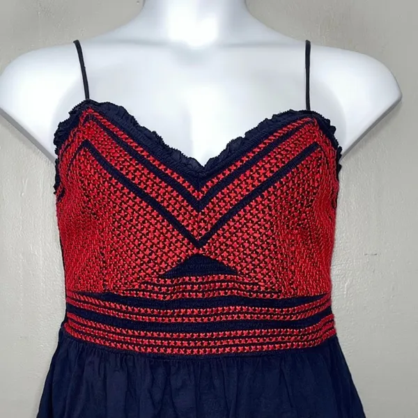 Old Navy Babydoll Tank Size Large Tall Peplum Smocked Cami Red Embroidered Boho - Image 3