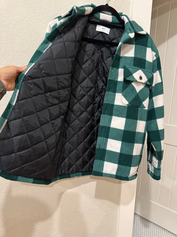 Aritzia TNA Shacket - Image 5