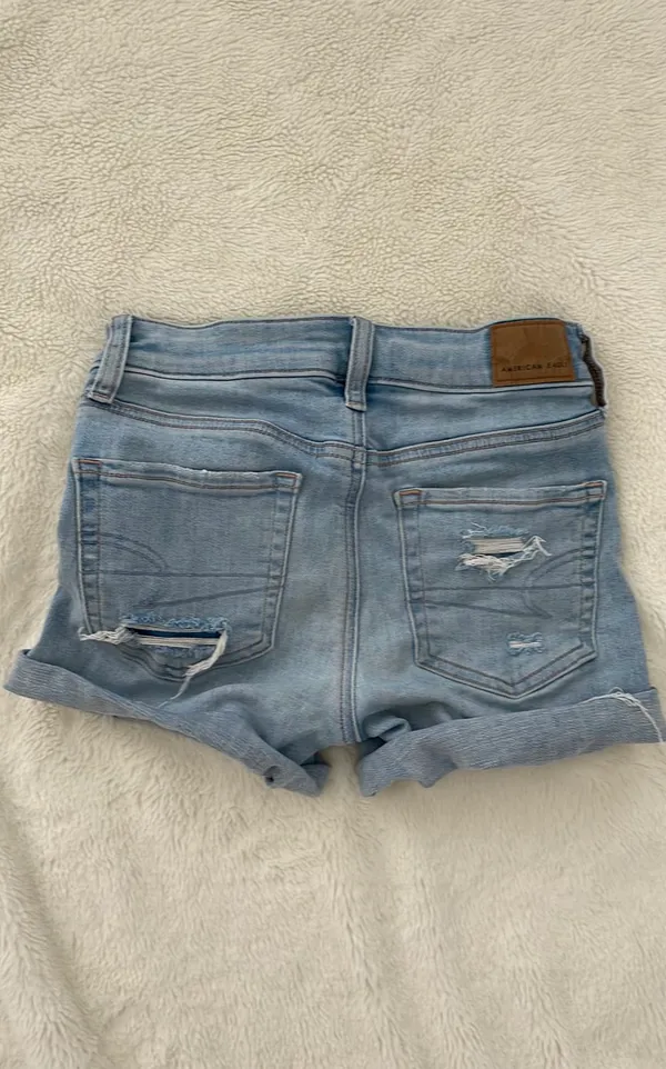 American Eagle Outfitters shorts - Image 2