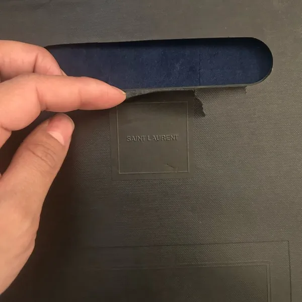 Saint laurent handle bag - Image 4