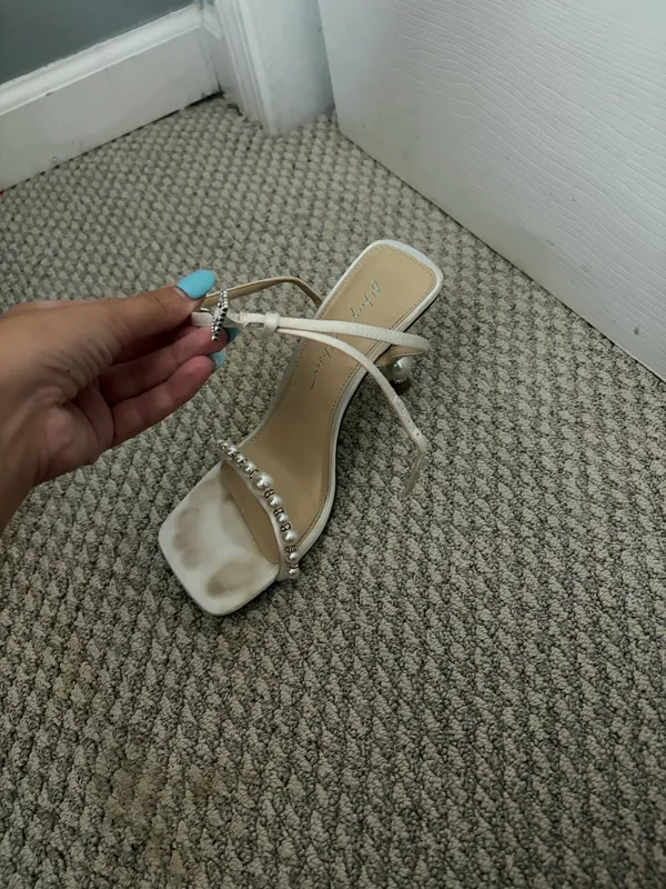 Pearl and rhinestone heel White Size 7.5 - Image 2