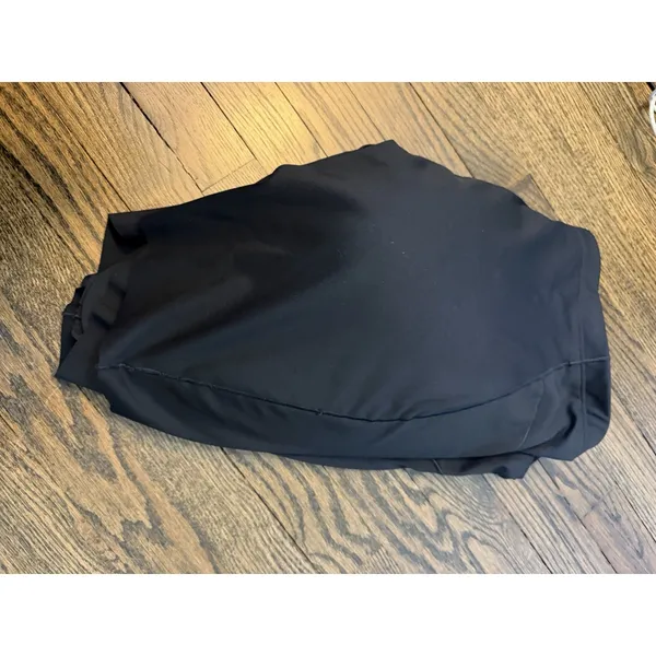 Skims Body Butt and Hip Enhancing Mid Thigh Short Black Sz M NEW - Image 8