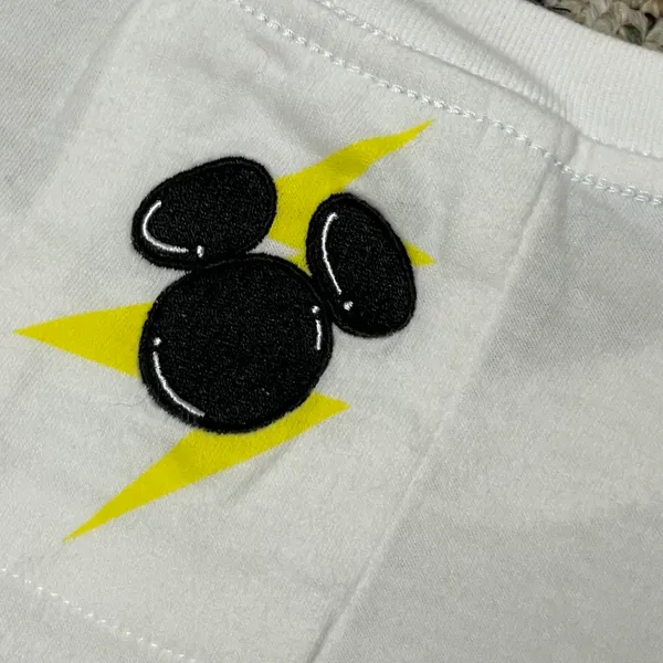 Disney Store Mickey Mouse Artist Series White T-Shirt Unisex - Sz XL - Image 4