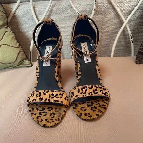 Steve Madden Carrson Real‎ Fur Sandal in Leopard Multi Size 7 - Image 4