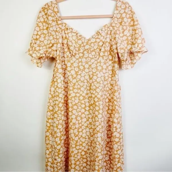 MISSGUIDED Tie‎ Bust Milkmaid Floral Dress Size 8 - Image 4