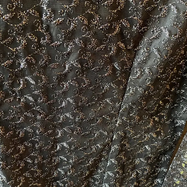 FINAL MARKDOWN , INTRICATELY detailed ladies blouse - Image 15