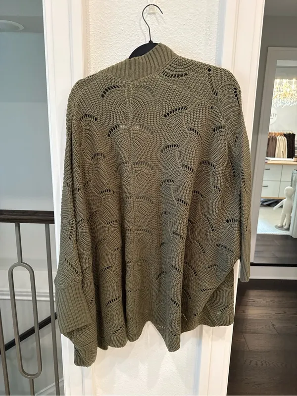 Hem & Thread Olive Green Open Knit Oversized Cardigan One Size NWT - Image 4