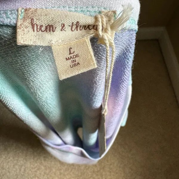 Hem & Thread NWT Lightweight Tie Dye Short Sleeve Sweatshirt - Image 2
