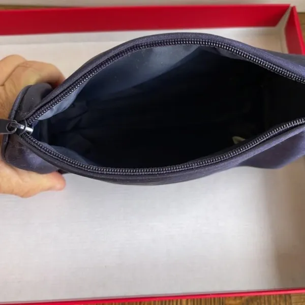 Christian Dior zippered cosmetic pouch - Image 5