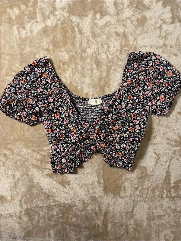 Altar'd State Black Floral Tie-Front Crop Top with Pink & Coral Flowers - Image 3