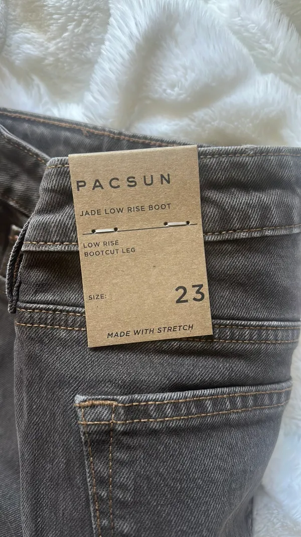 Jade Low Rise bootcut Jeans - Image 4