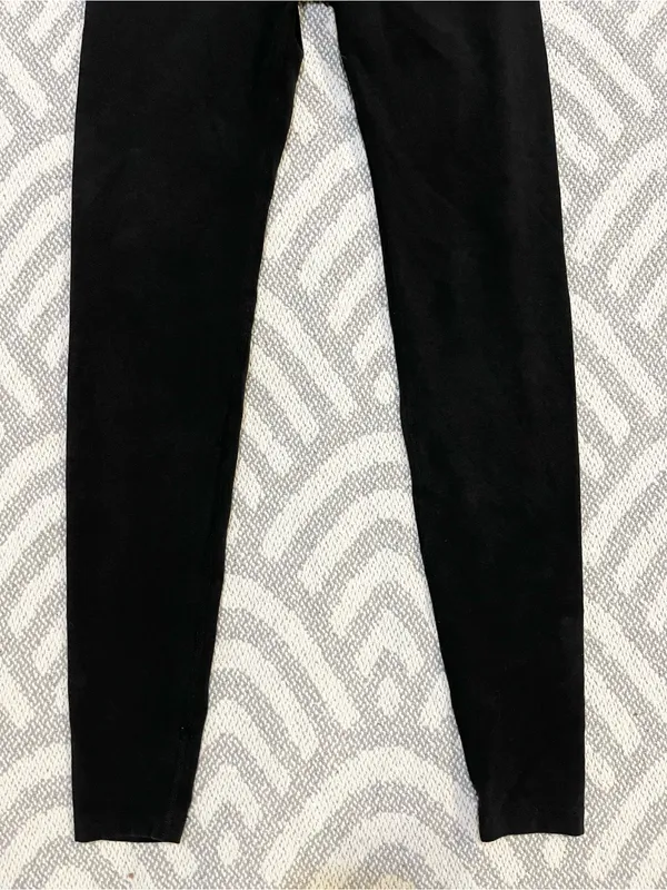 OLD NAVY Active Black Extra High-Rise Go-Dry Leggings XS - Image 3