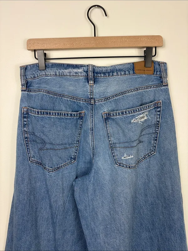 American Eagle Ultra Wide Leg Jeans Women’s Size 4 Short Blue High Rise Denim - Image 8