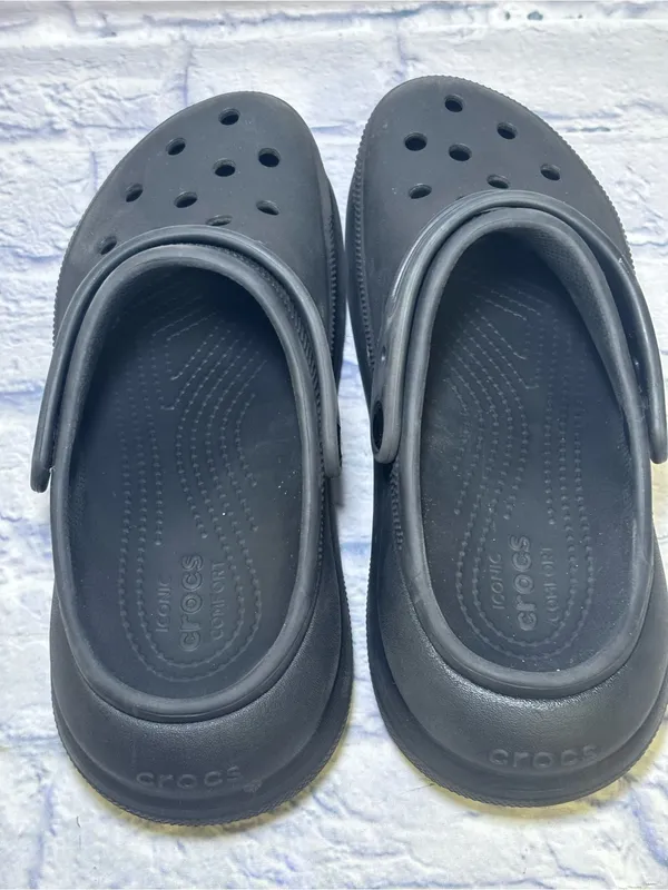 Classic Crocs Mega Crush Platform Slip On Clogs Sandals W9 M7 Black - Image 10