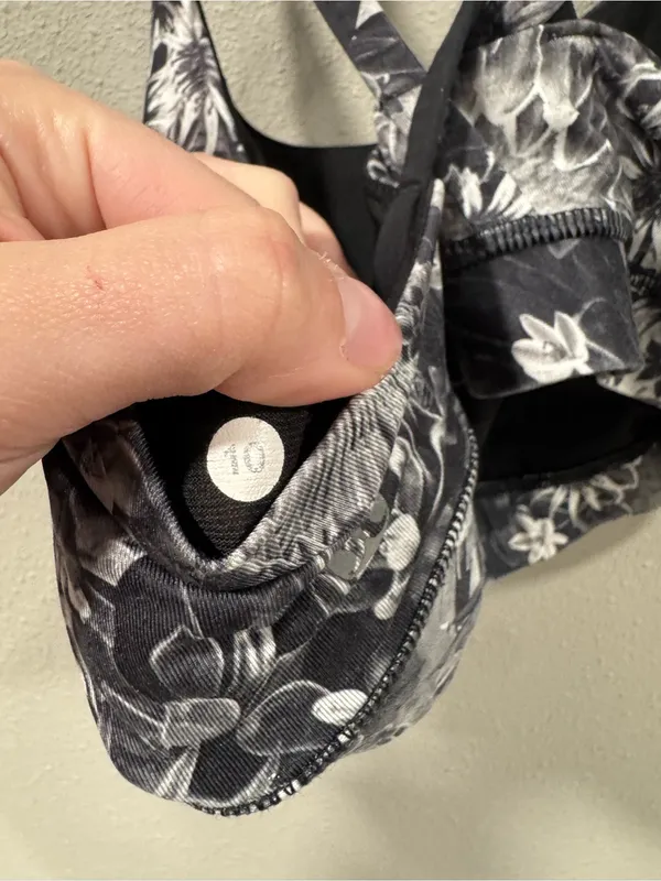 Lululemon Energy Bra Flowabunga Black Angel Wing / Black - Image 6