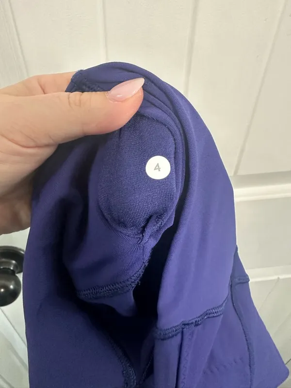 Lululemon HIT IT Purple Athletic Cropped Leggings with Side Pockets - Image 6