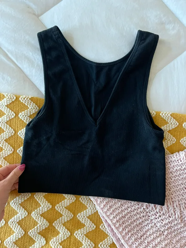 Banana Republic Black Ribbed Tank - Image 4