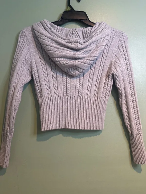 Vine and Valley Gray Cable Knit Zip Hoodie Sweater Women's L Cropped Cozy - Image 5