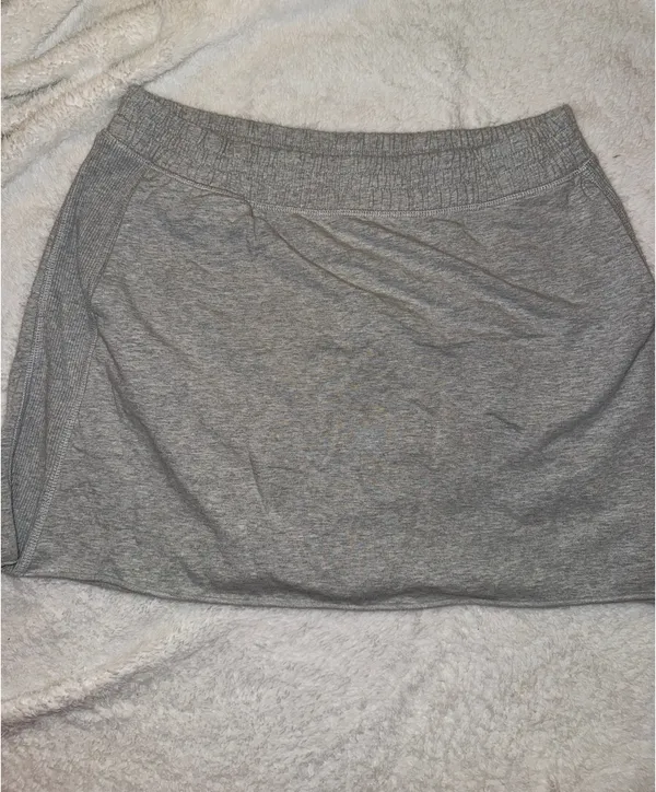 Aerie fleece skirt with pockets - Image 2