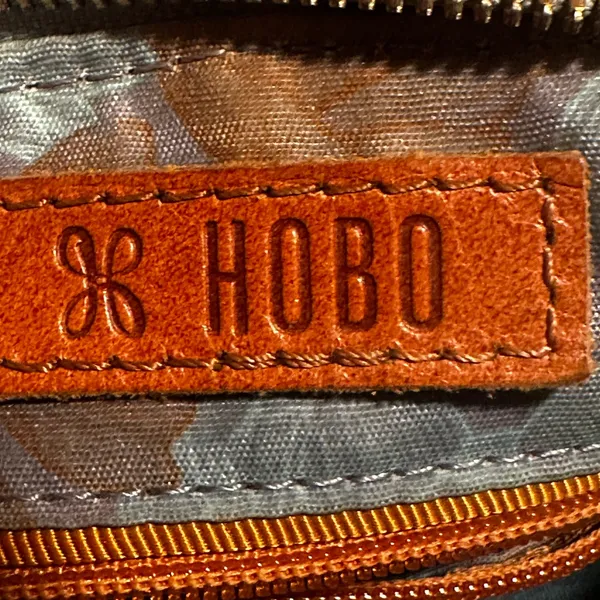 Vintage Hobo crossbody‎ leather purse in light teal/sage - Image 7