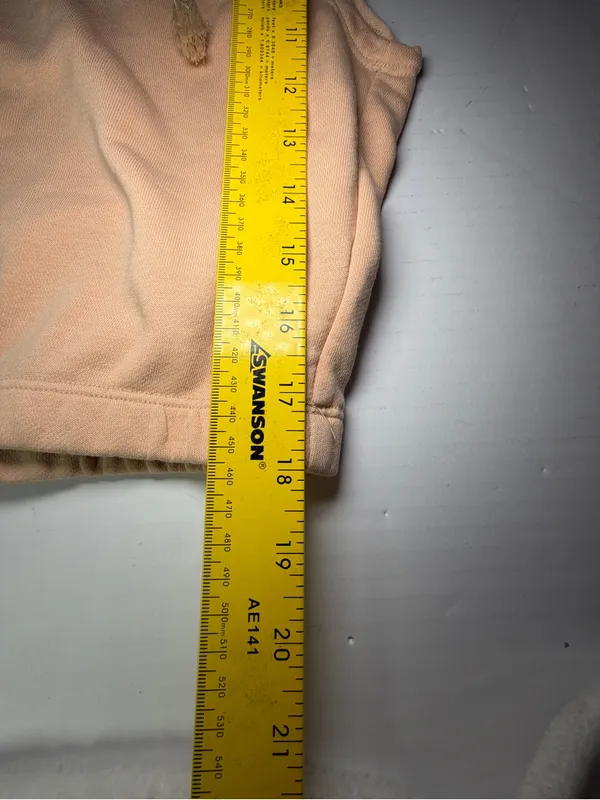 Nike Sleeveless Cropped Hoodie in Peach Y2K inspired - Image 4