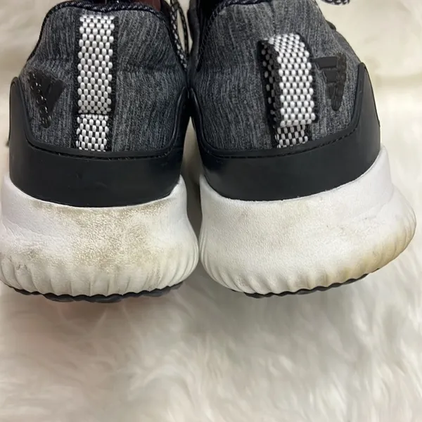 Adidas Alphabounce RC Running size 8 Charcoal‎ and black Bin 22 - Image 9