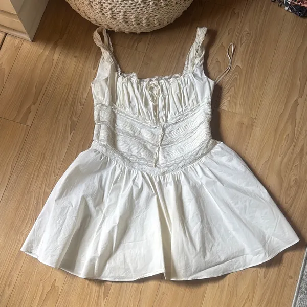 House of CB WHITE DRESS - Image 2