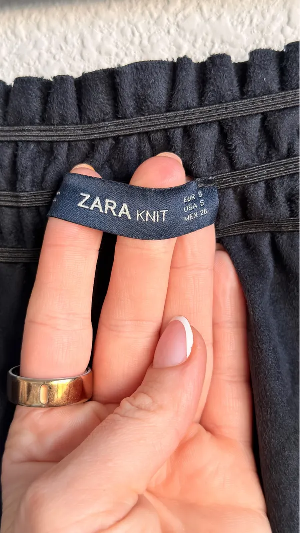 Zara black faux leather button front mini skirt size small - Image 10