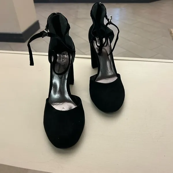 Heels Sophisticated Black Ankle Strap Heels-9 1/2 - Image 2