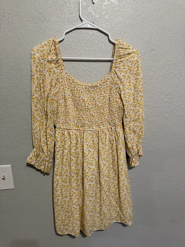 Hollister Dress Floral - Image 2