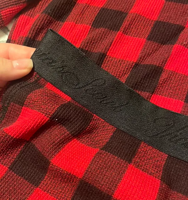 Victoria's Secret Flannel Pjs - Image 4