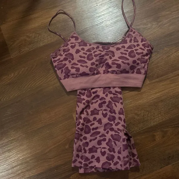Purple Leopard Workout Set Size M - Image 4