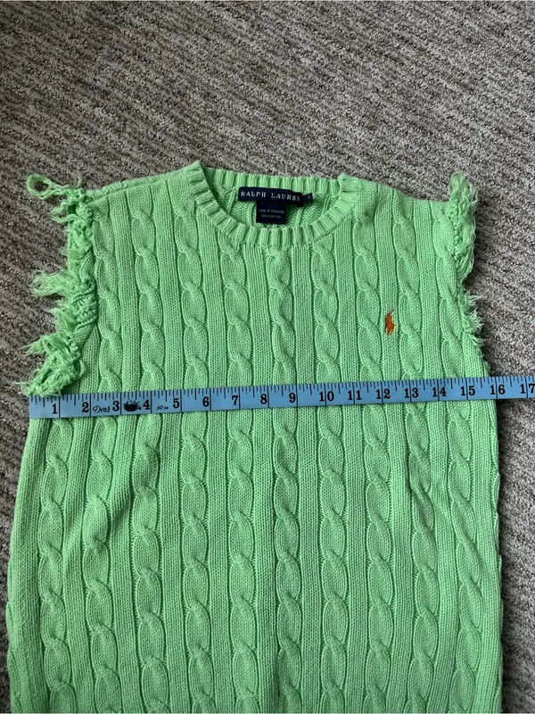 Polo Ralph Lauren Green Distressed Sweater Vest size small - Image 4