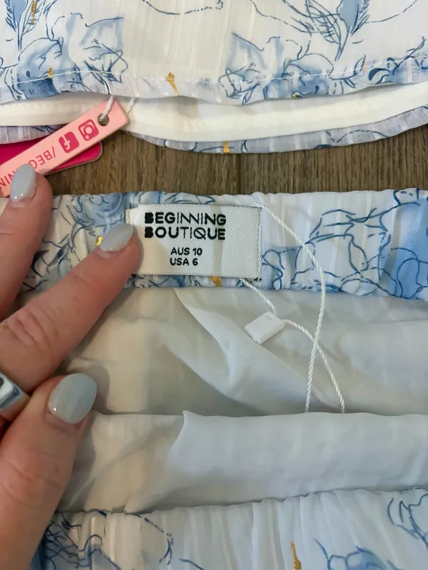 Beginning Boutique Majia Blue Rose Print Skirt - Image 4