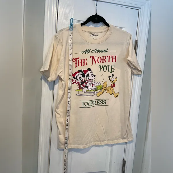 Disney Size M Cream Crew Neck North Pole Express Mickey Minnie Pluto Tee Shirt - Image 8