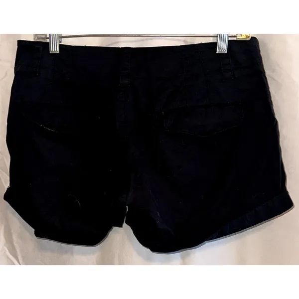 Nike Women's Size 8 Black Rolled Hem Flap Pocket Chino Cotton Athletic Shorts - Image 6