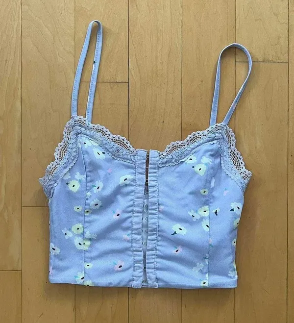 Princess Polly magnolia lavender floral crop top - Image 2