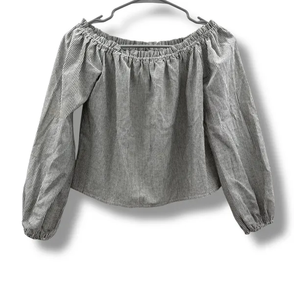 Brandy Melville Gray & White Striped Off The Shoulder 3/4 Sleeve Top‎ One Size - Image 2