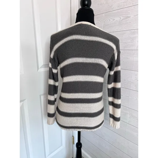 RDI gray white striped open knit V-neck sweater acrylic Size Small - Image 7