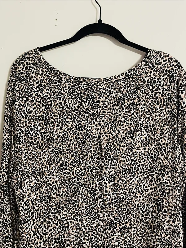 Old Navy Maternity Dress XL Animal Leopard Print Long Sleeve MIDI Nursing Flap - Image 10