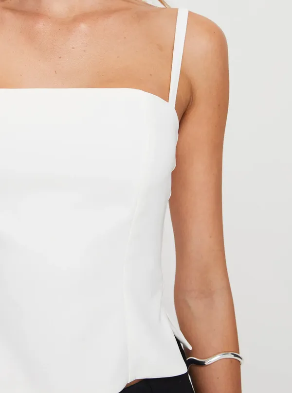 Showpo White Top  - Image 6