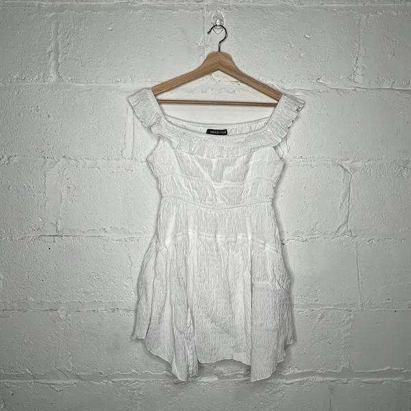 Urban Outfitters Women's White‎ Aubrey Off-The-Shoulder Mini Dress Size Large - Image 2