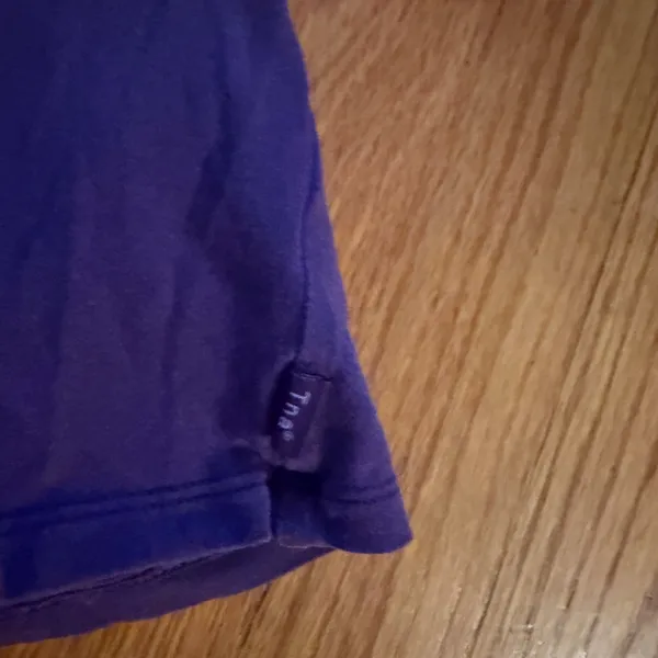 Tna Aritzia Cropped Short Sleeve T-Shirt Size 2 Purple 100% Cotton OTC3-10166-11 - Image 2