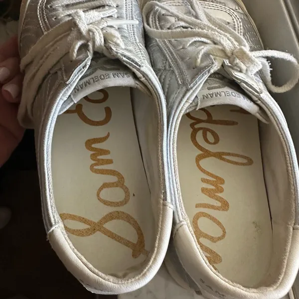 Sam Edelman White and Silver Sneakers - Image 4