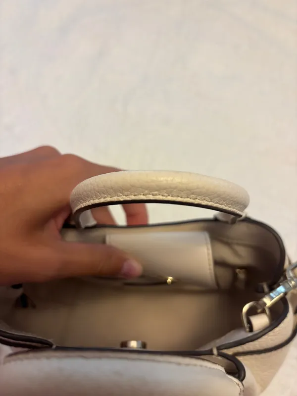 Kate Spade Crossbody Purse Leather - Image 3