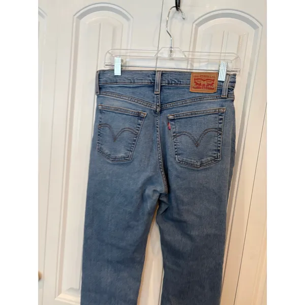 Levi's Wedgie Straight Leg Jeans Size‎ 28 - Image 5