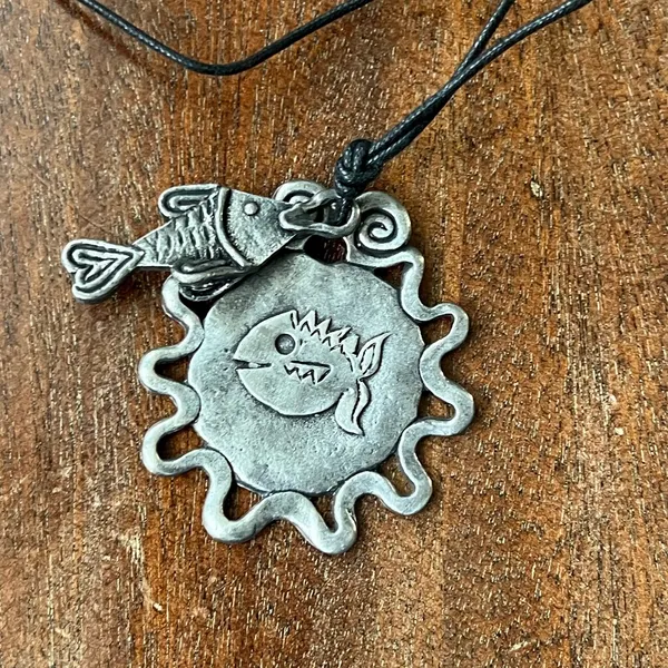 Vintage Express fish necklace - Image 2