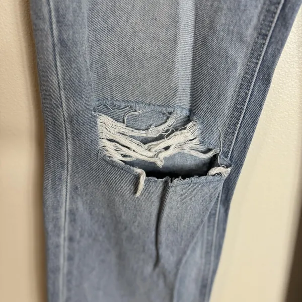 Vervet Blue Jeans Womens 26 Light Wash Leslie 90s Vintage‎ Flare Distressed - Image 4