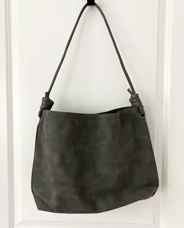 8 OTHER REASONS Betsy Slouch Tote - Image 7
